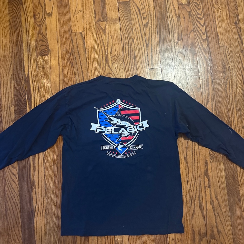 Pelagic Men’s Long Sleeve Shirt